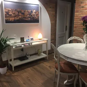 ** Couette-café Il Faro Gianicolense Italie